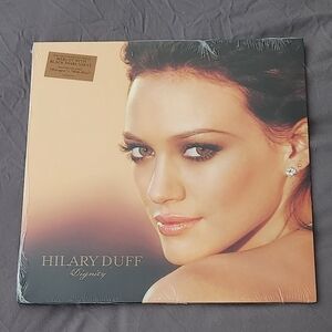 NWT Hilary Duff Dignity LP